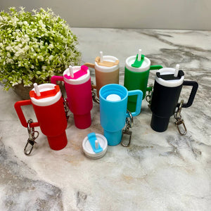 Hot Selling 🔥 Mini Tumbler Keychain – Cute & Trendy! 💖