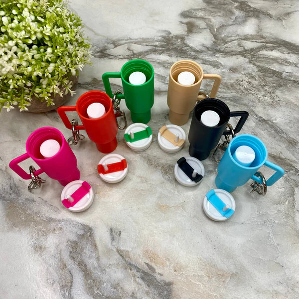 Hot Selling 🔥 Mini Tumbler Keychain – Cute & Trendy! 💖